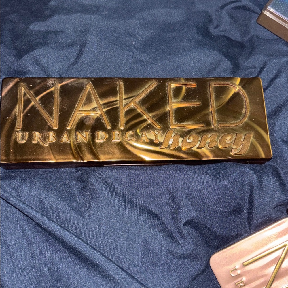 Urban Decay Naked Honey Eyeshadow Palette 12 golden neutral shades Discontinued